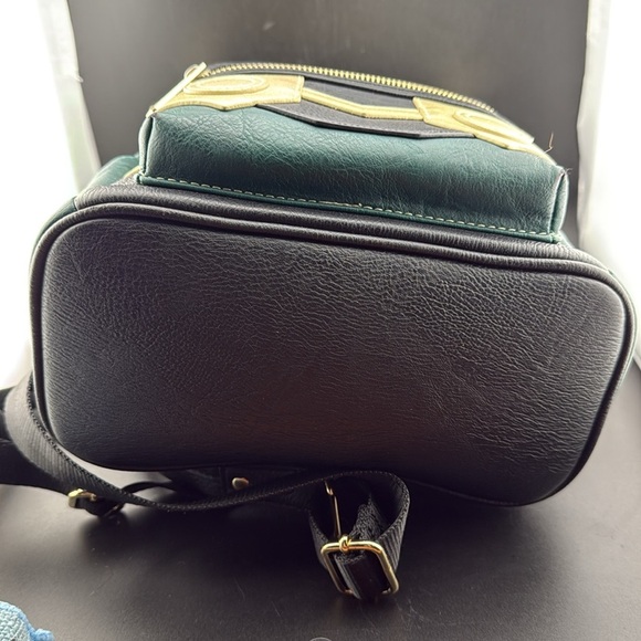 Loungefly x Loki Mini Backpack Thor God of Mischief Gold Disney Marvel - Picture 4 of 7